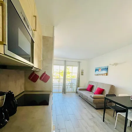 Blue Ocean In * Costa De Antigua